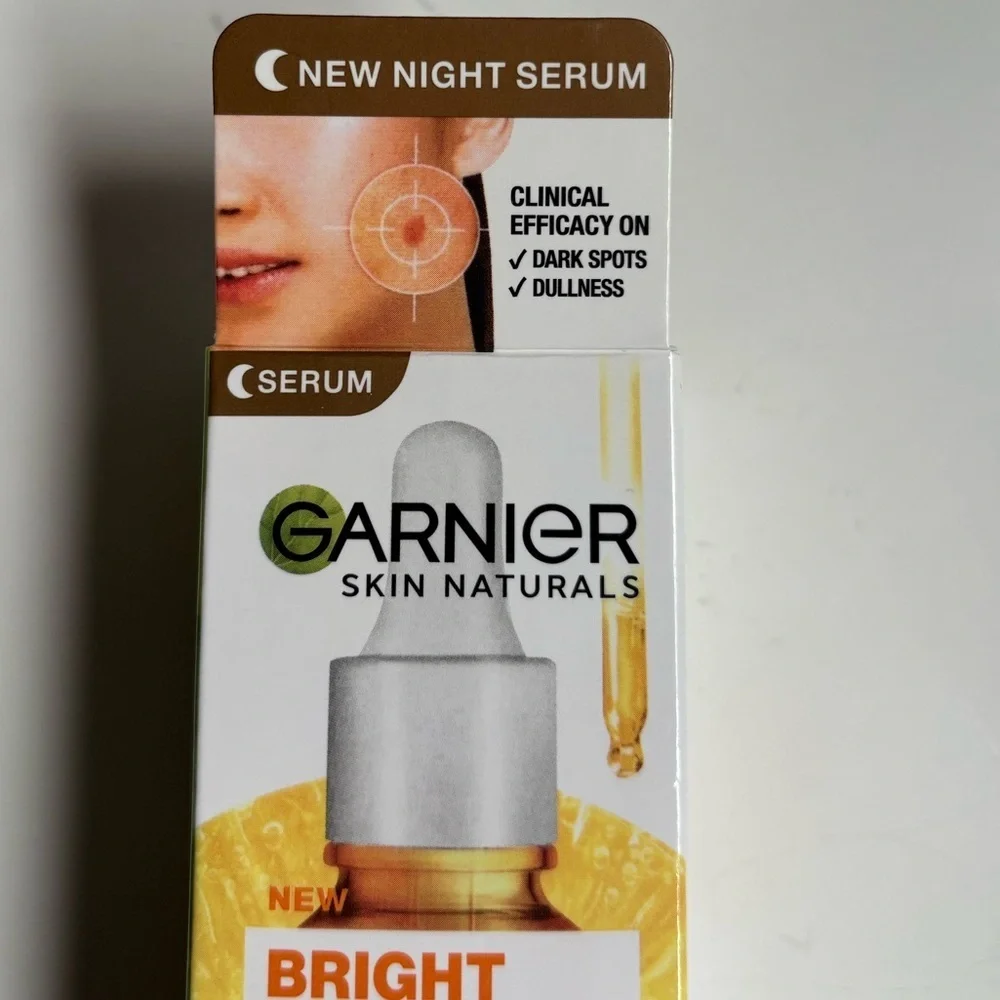 Garnier Bright Complete Overnight Vitamin C Serum 30 ml
